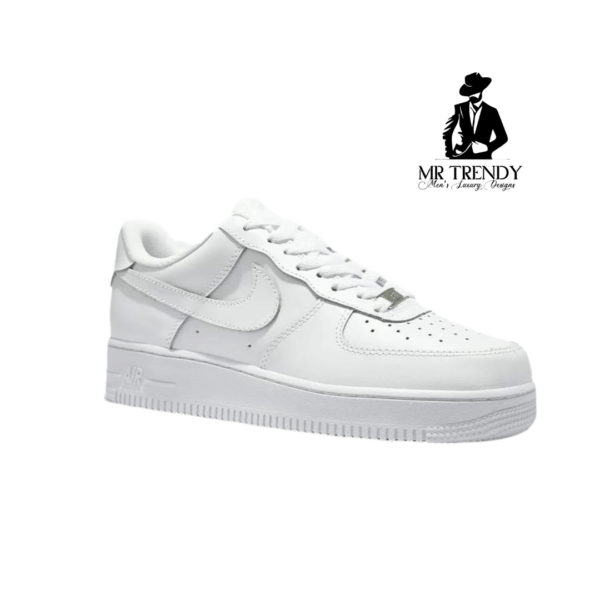 PlainWhite-AirForce1