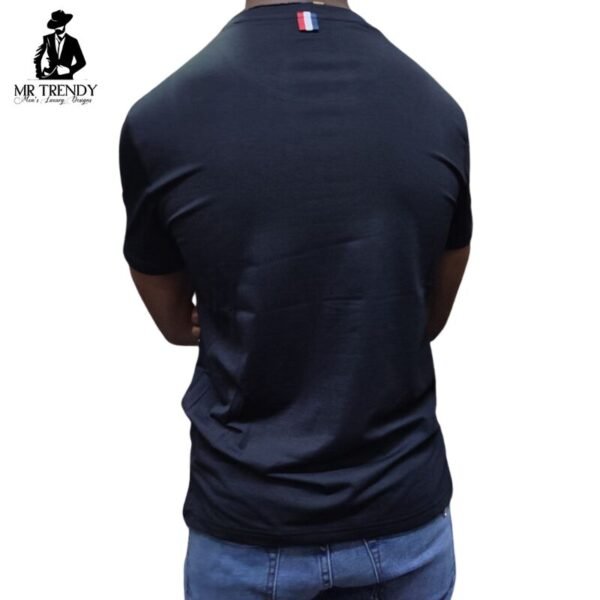 High Quality Black T-shirt