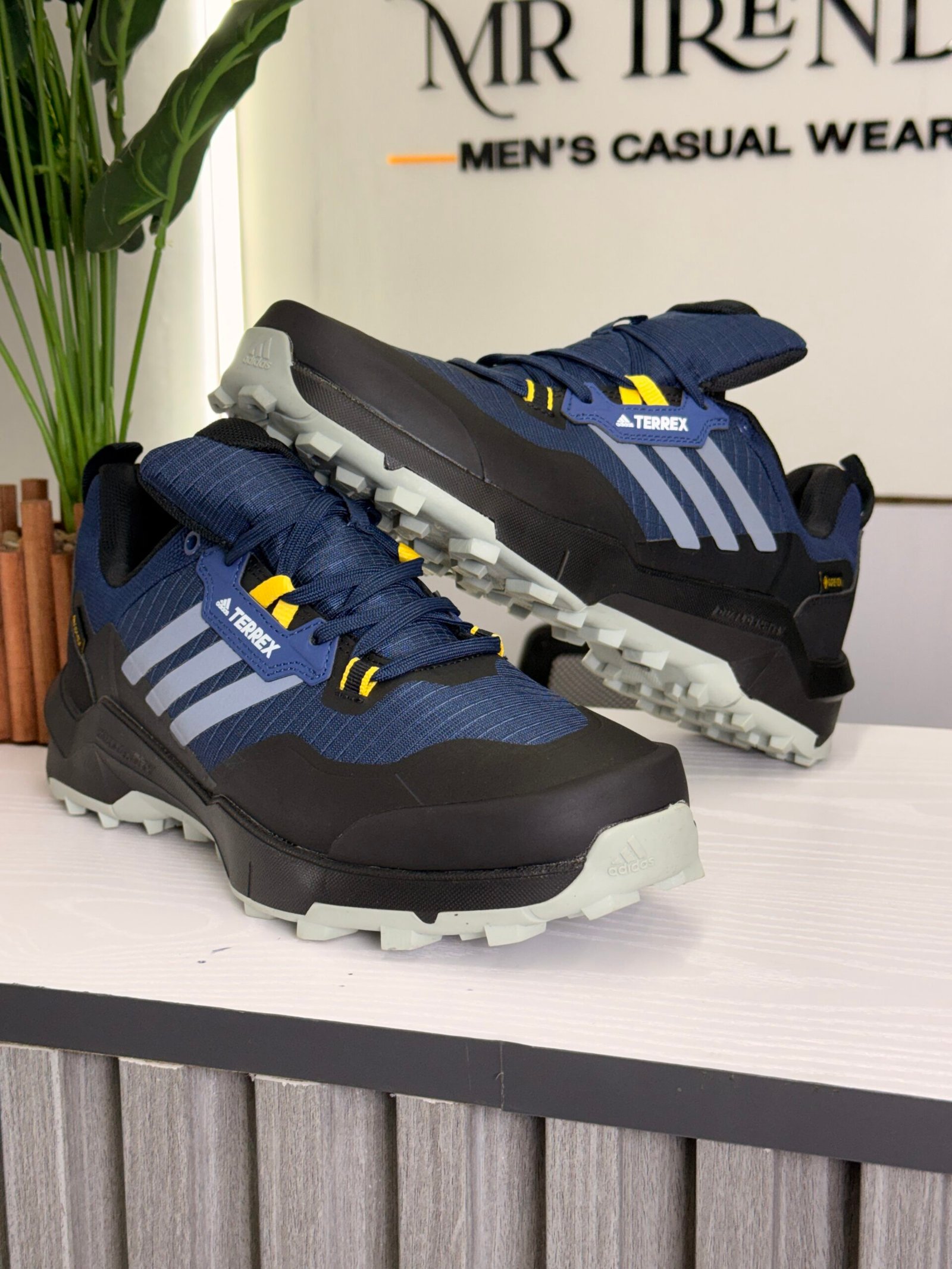 Terrex Outdoor Trail Sneakers