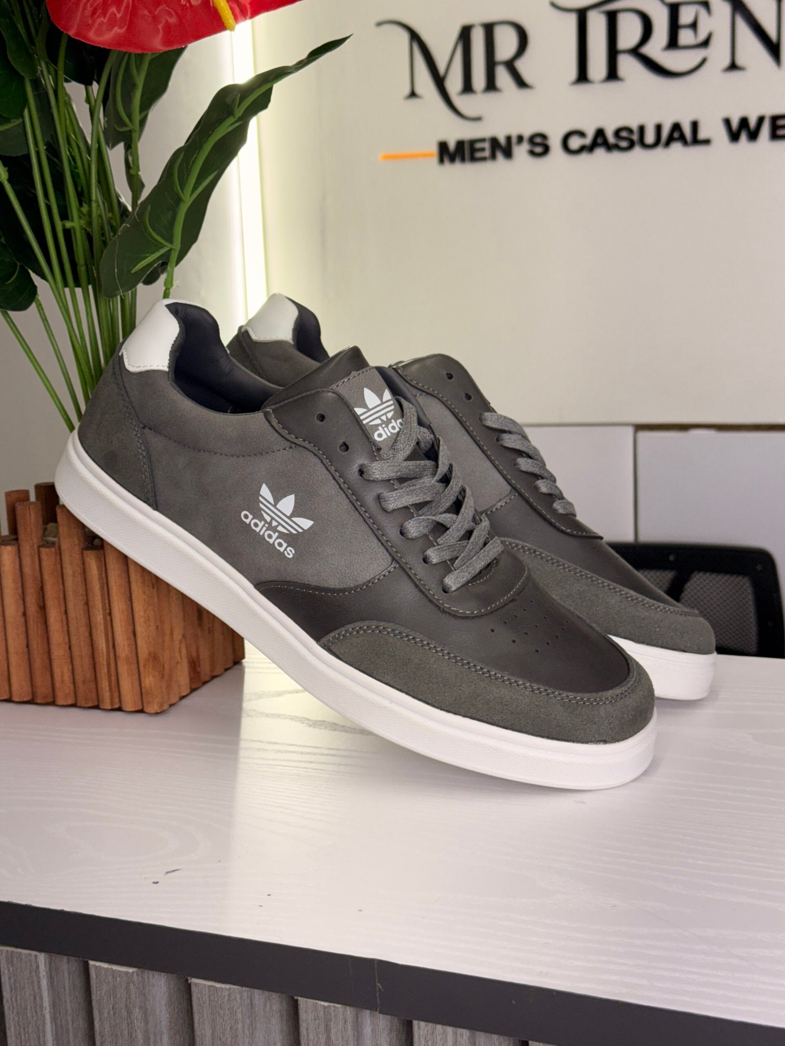 Classic Lifestyle Sneakers