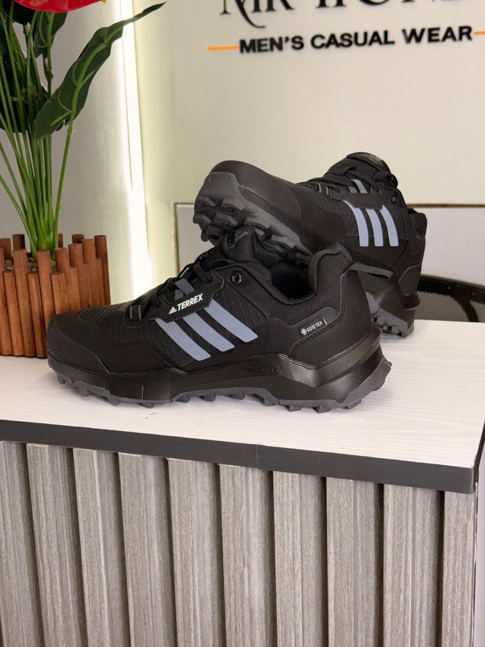 Terrex Outdoor Trail Sneakers