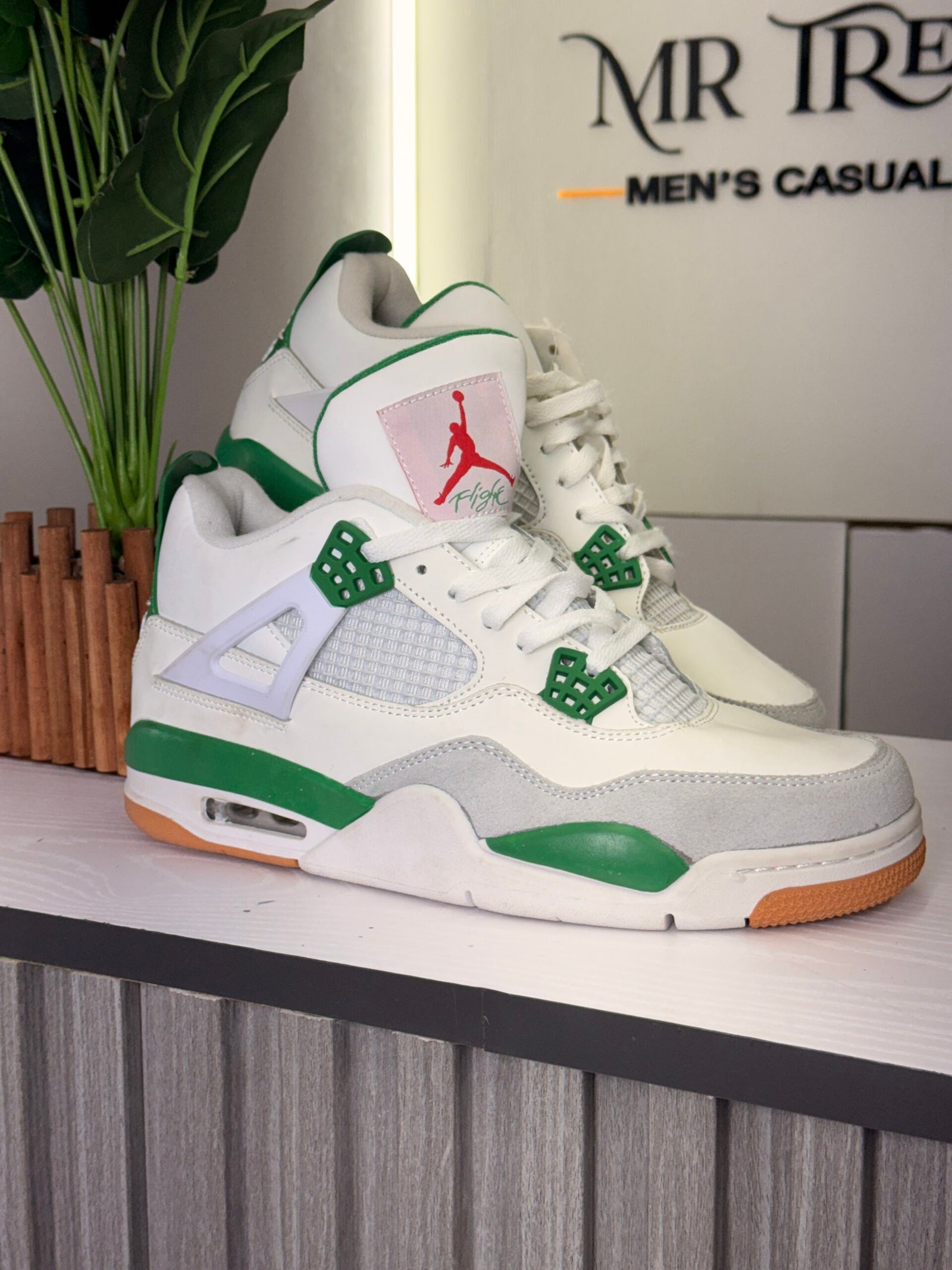 Legacy 4 Retro Sneakers