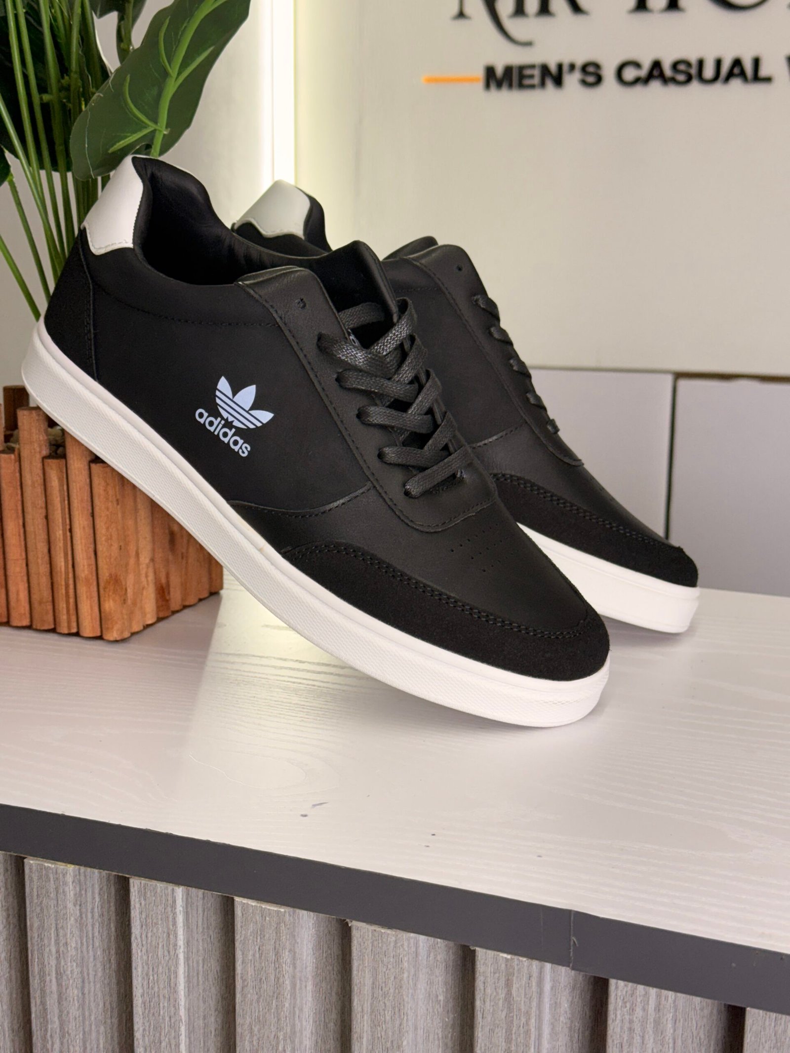 Classic Casual Sneakers