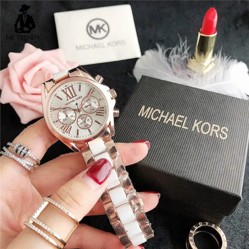 Ladies Micheal Kors Watch 🎀👑