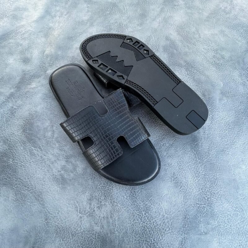 Black Hermes Izmir Sandals