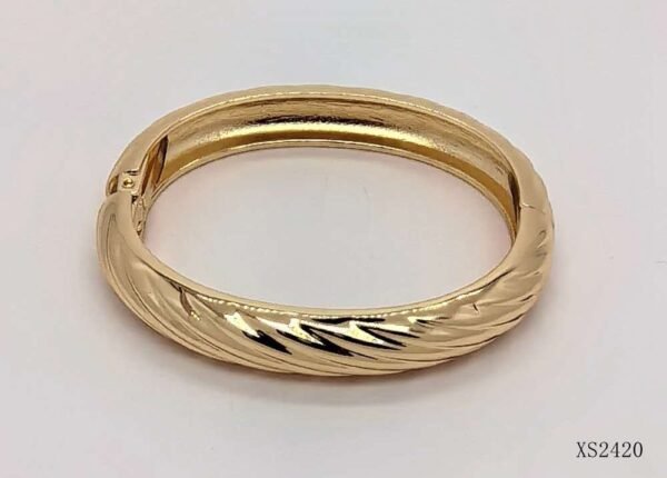 STAINLESS STEEL BRACELETS