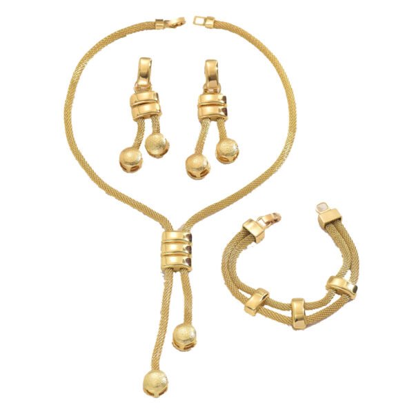Exquisite Matching Jewellery Set