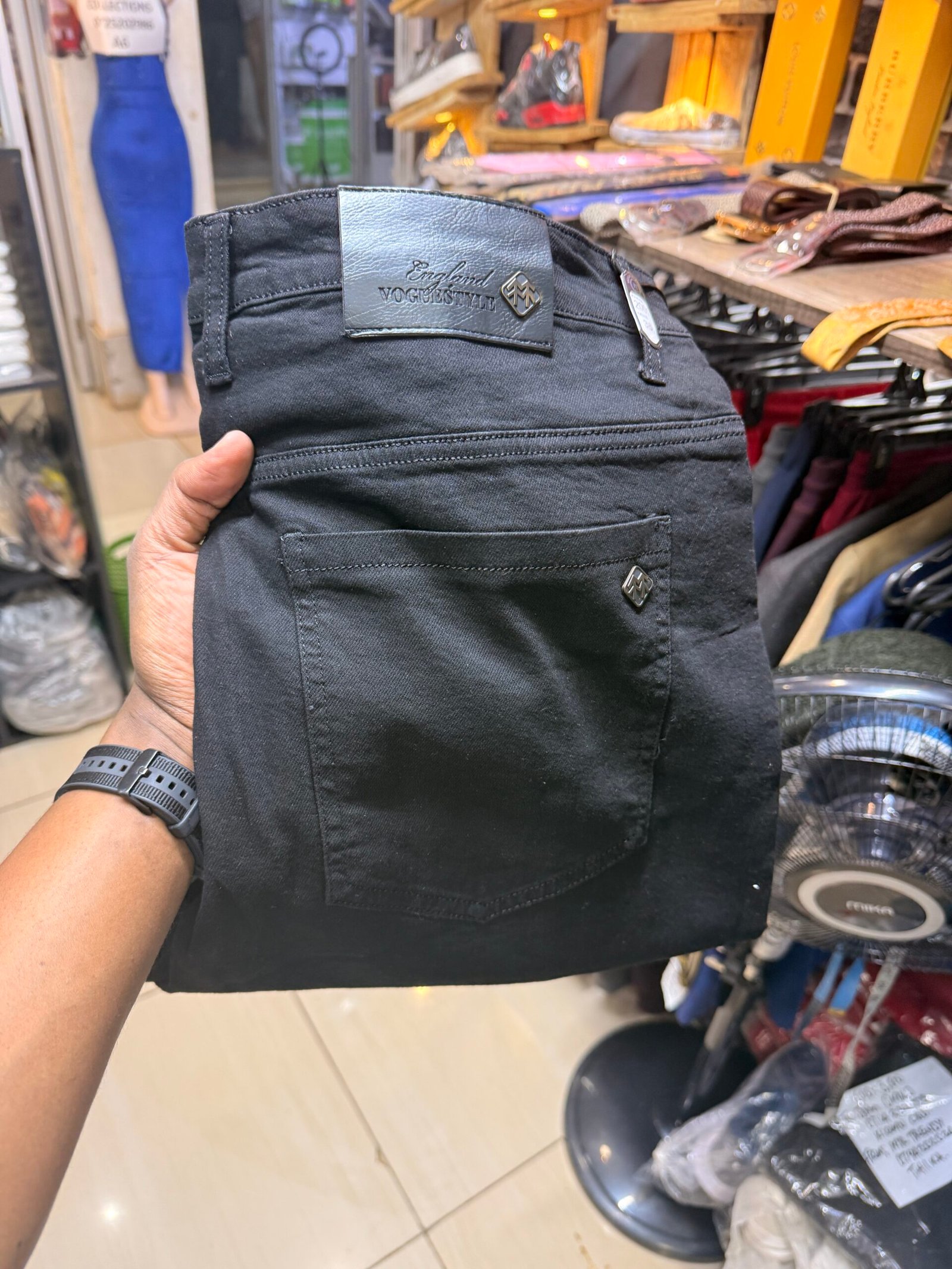 Black Straight Fit Jeans